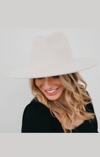 Barcelona Brim Hat | Oatmeal - Wedges And Wide Legs Boutique