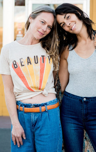 Beauty Tee - Wedges And Wide Legs Boutique