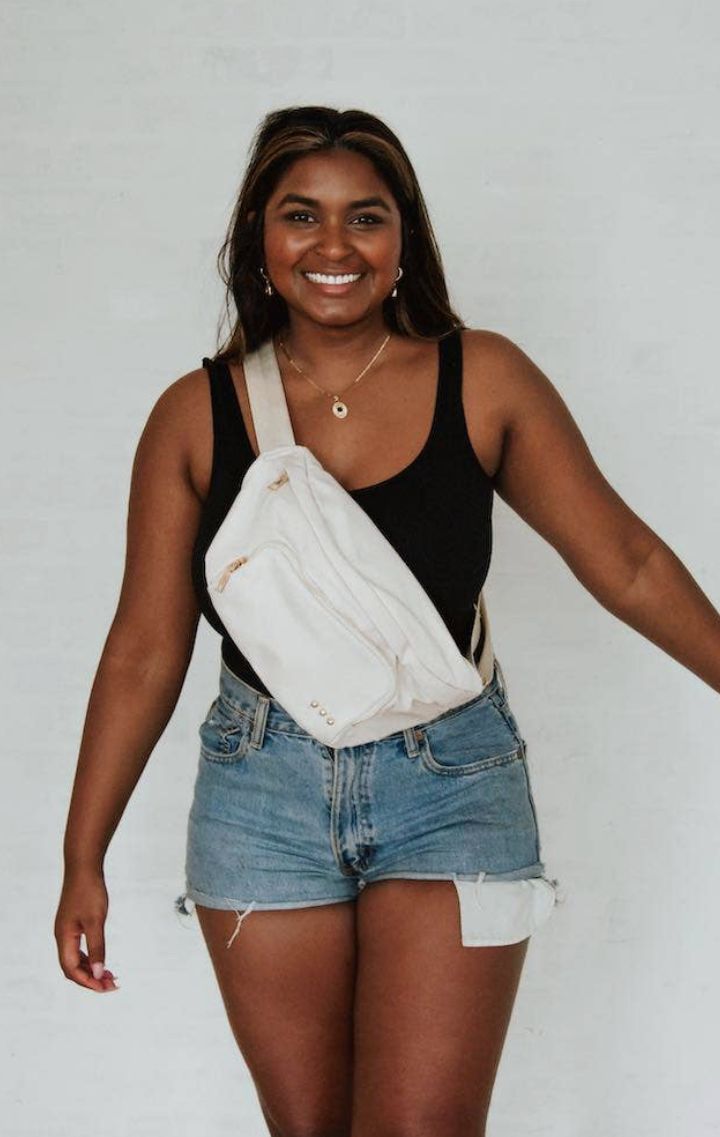Daily Oversized Sling Bag | Cream - Wedges And Wide Legs Boutique
