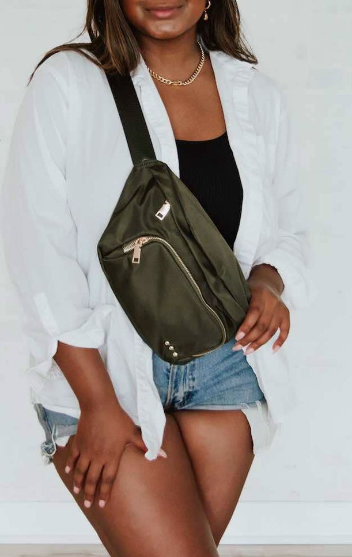 Daily Oversized Sling Bag | Olive - Wedges And Wide Legs Boutique