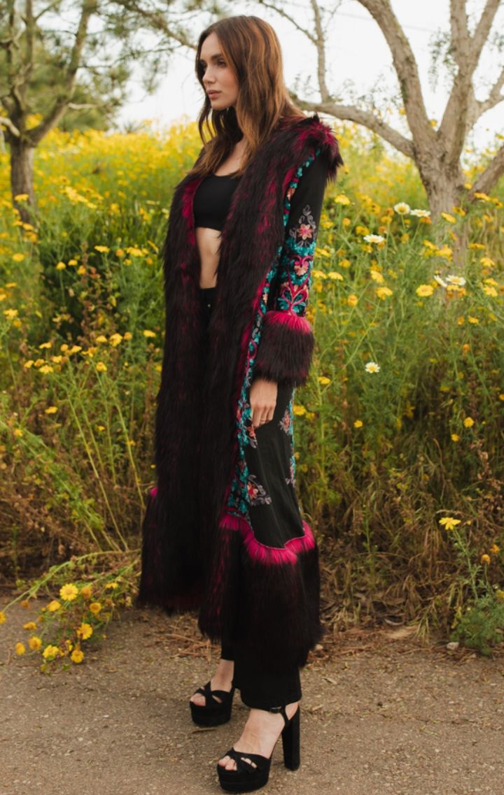 Kahlo Faux Fur Deluxe Jacket - Wedges And Wide Legs Boutique