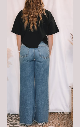 Wild West Howdy Cowboy Graphic Crop Tee - Wedges And Wide Legs Boutique
